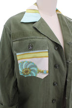 Load image into Gallery viewer, Vintage Military Collar &amp; Pocket Jacket
